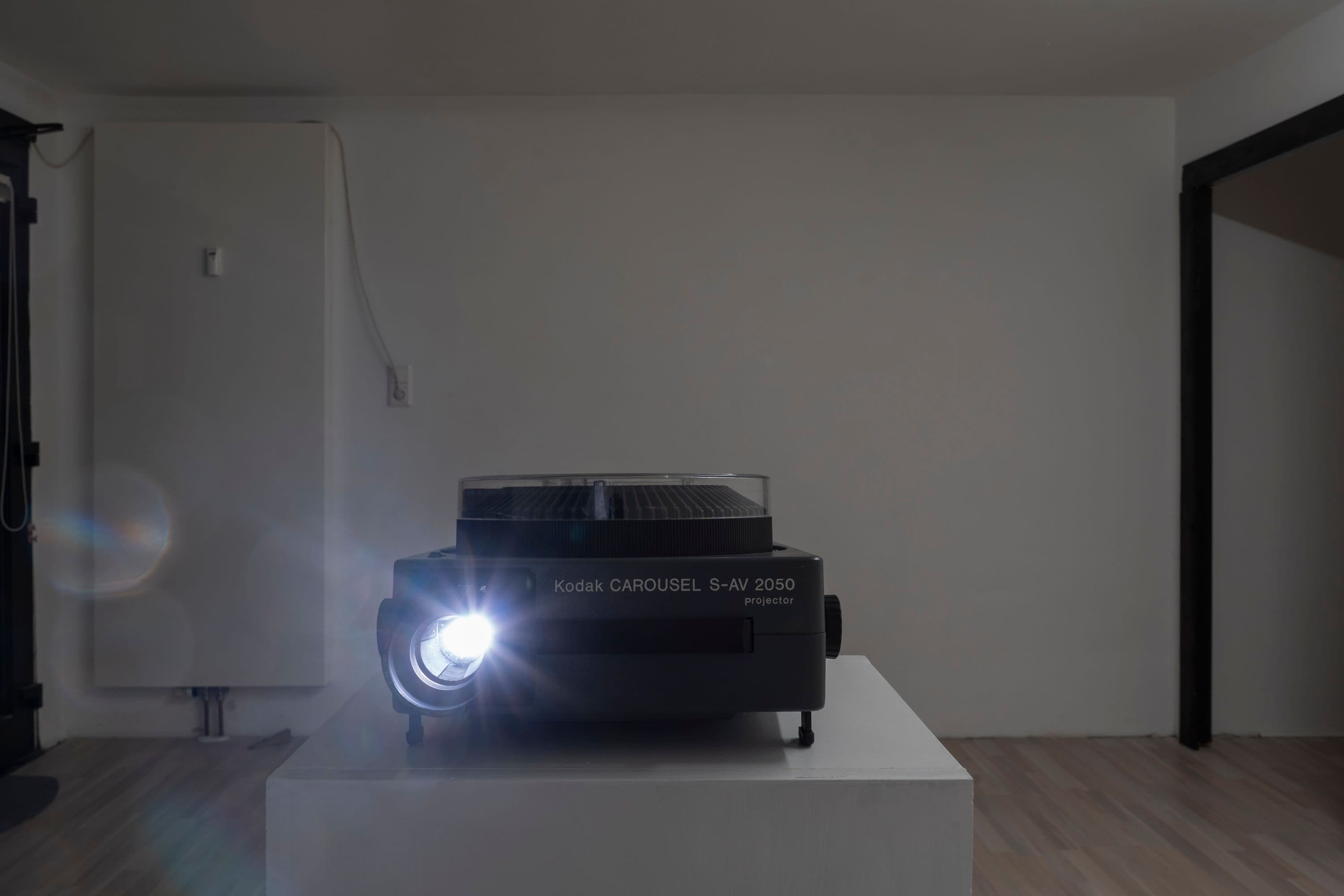 Noémie Degen/Simon Jaton, Chiara Simion, Richard Sides, Robert Pillenstein, Simone Nieweg @ Rinde am Rhein